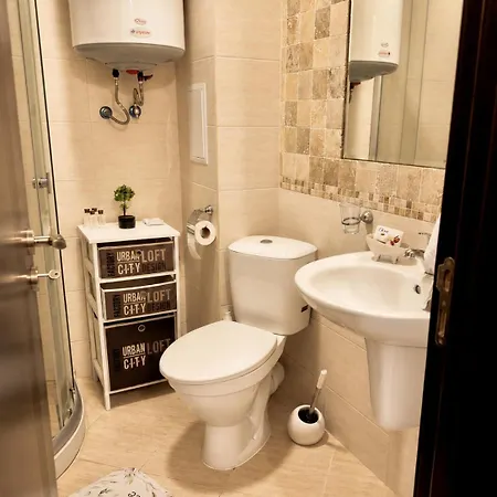 Lovely Sunny Cascadas Apartman