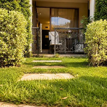 Apartman Lovely Sunny Cascadas Napospart